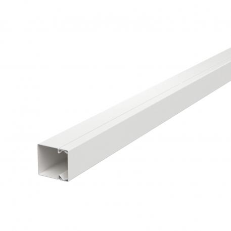 Calha metálica, tipo LKM 40040 2000 | 40 | 44 |  | com galvanização contínua / com revestimento de plástico | Aço